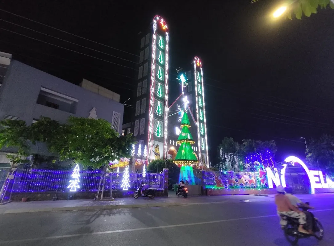 Nhà thờ Giáo Xứ Dĩ An