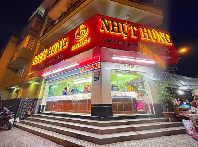 Tiệm vàng Nhựt Hưng Thủ Dầu Một
